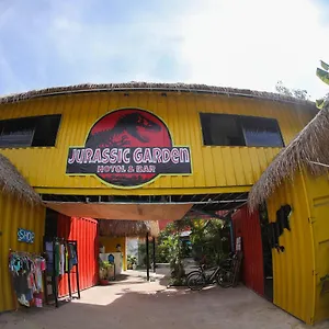 2* Отель Jurassic Garden